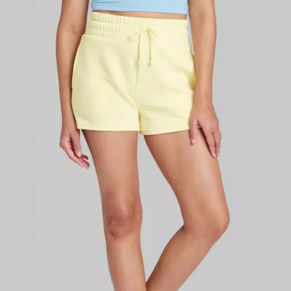 Sweat shorts bright yellow